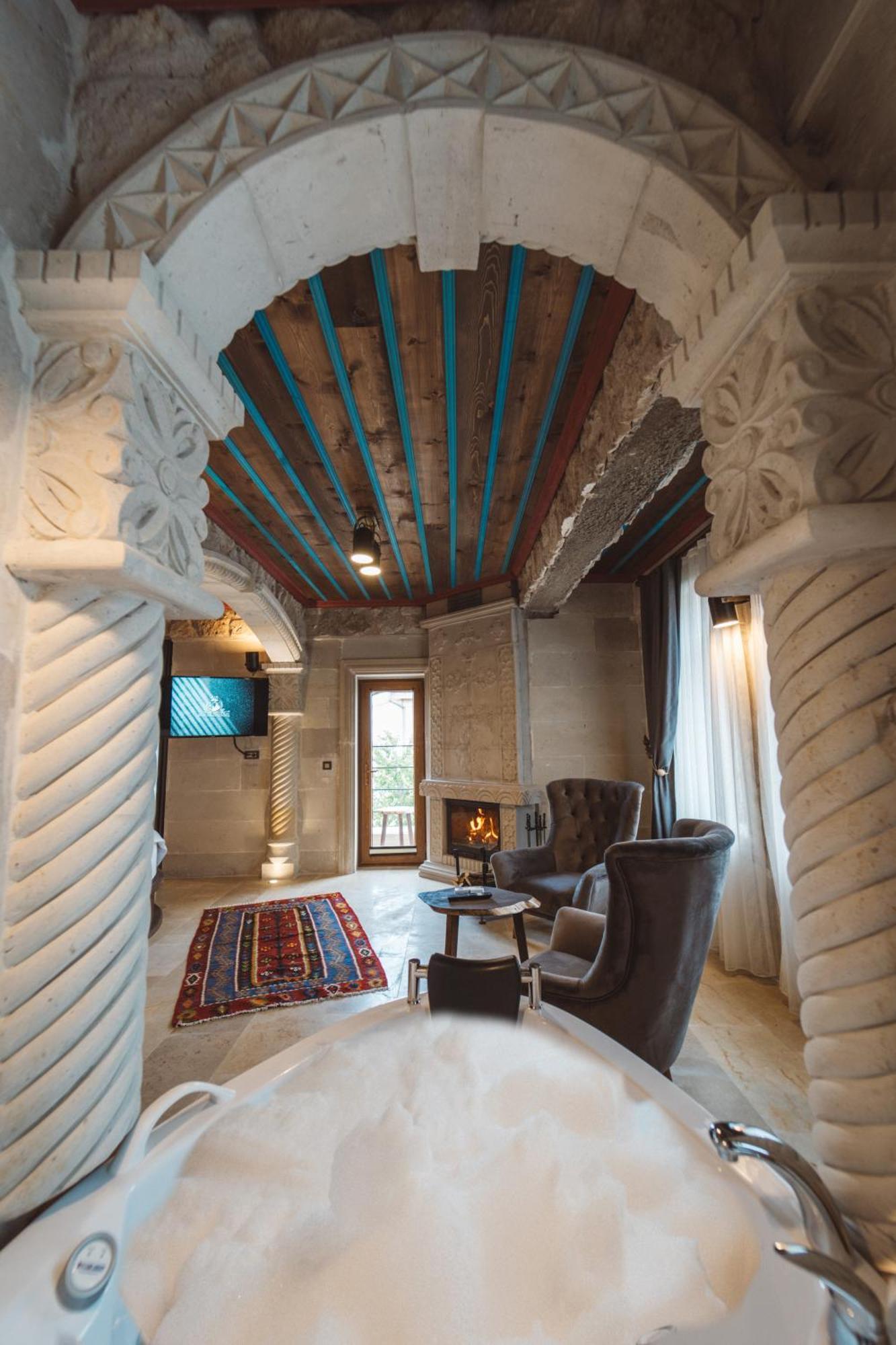 Leda Stone House Ξενοδοχείο Νεβσεχίρ Εξωτερικό φωτογραφία